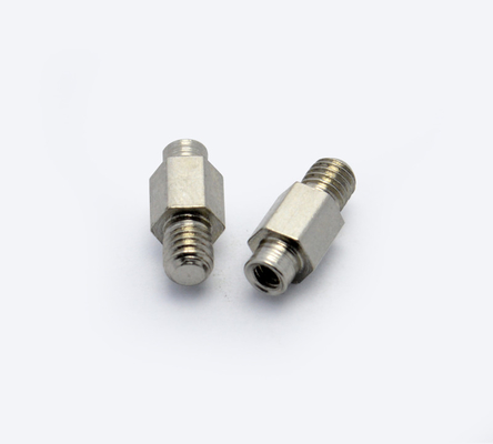 Parafusos hexagonais de rosca única para chassis e armários de computadores