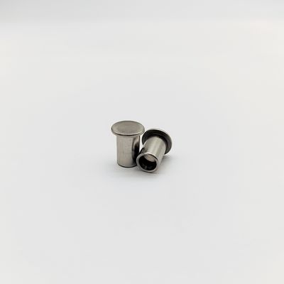 Rebites semi-tubulares de cabeça chata em aço inoxidável 304 DIN 7337 M3-M6