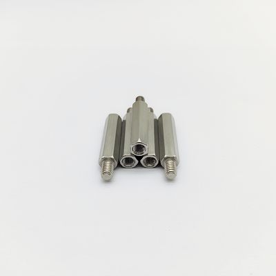 Parafusos hexagonais de estacionamento de aço inoxidável 304 M2.5 a M6