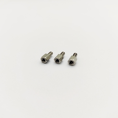 A4-80, aço inoxidável M3 Hex Standoff 11mm Homem-mulher Eletropolizado