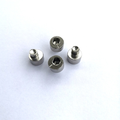O parafuso de ajuste excêntrico padrão M4x12 do GB lustrou o encaixe de janela material do vento SUS304 parafusa o parafuso excêntrico da braçadeira