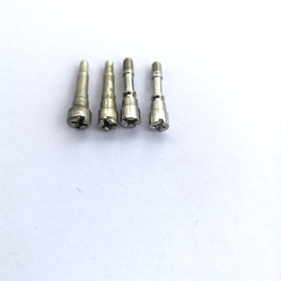 Prendedor dirigido frio M4x20 Zincplating não padrão de Multistroke