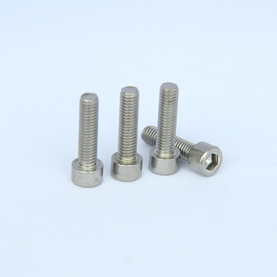 Parafusos de cabeça cilíndrica Allen M5 parafusos de máquina de aço inoxidável Material SS316 prateado