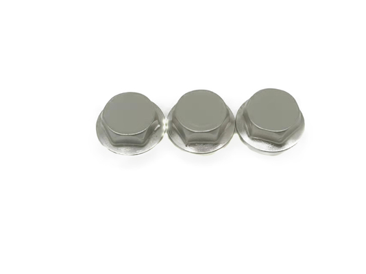 As porcas de aço inoxidável do rebite do ANSI 316, M8 Zincplated encantam Rivnuts
