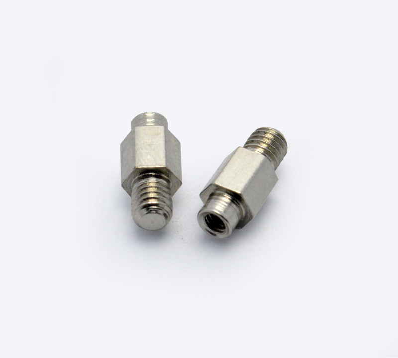 Parafusos hexagonais de rosca única para chassis e armários de computadores